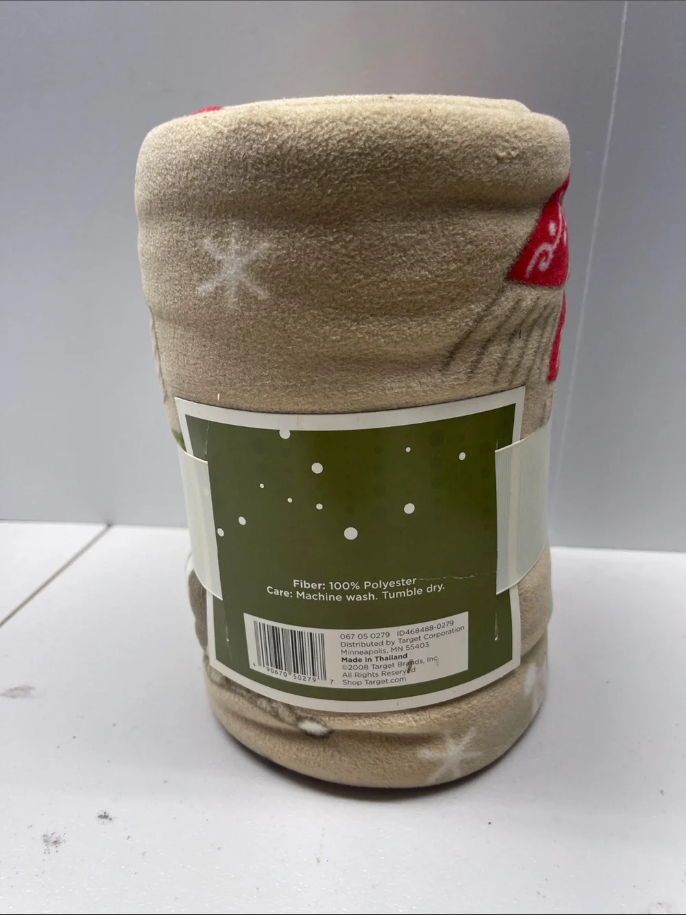 Target Birchwood Chalet Beige and Red Holiday Throw. NEW